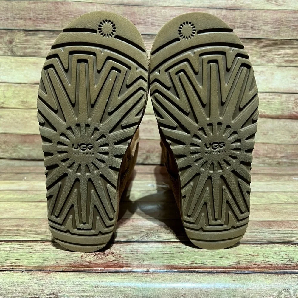 UGG brown classic